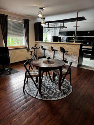 . Studio na MIARĘ