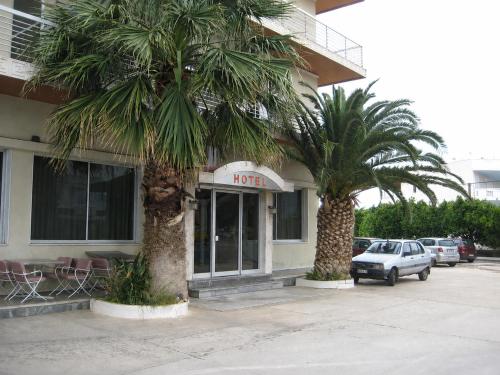 HOTEL ALEXANDROS – khách sạn tại Loutraki