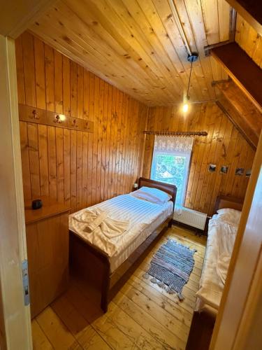 Hostel & Camping Rilindja in Вальбона