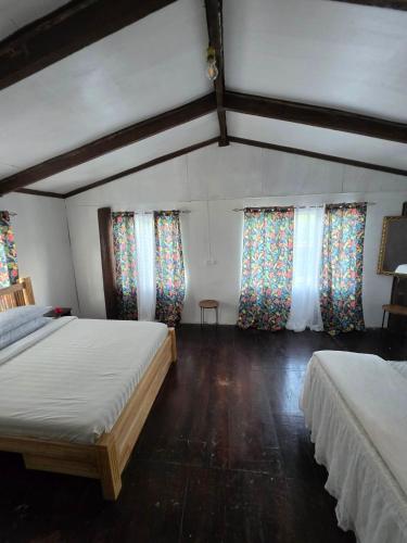 Pula Re Accomodation in ドレケッティ