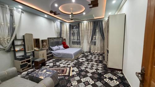 Aino Maina Bagh Phase Wali Sabawon Complex