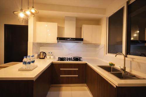 Elysium Premium Royale Suites - Mounatin View Islamabad - image 2