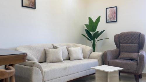 Dar Homes - Downtown Cairo - 3 Bedrooms & 2 Bathrooms - image 11