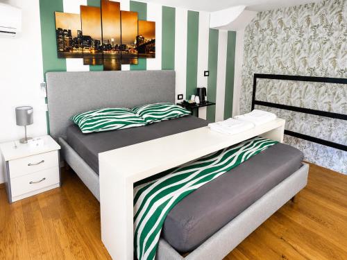 Milano Brenta Suites Room for 2 3