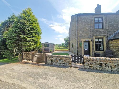 A szálláshely kívülről, Doorstones Cottage in Oldham