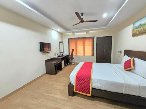 Hotel Ashok Residency in Poonamallee