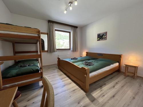 Gasthof Hochalmspitze Room Type - Family Room with Bathroom