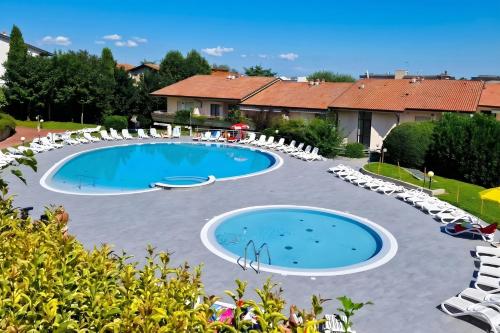Kristall Lago Pool View - Happy Rentals