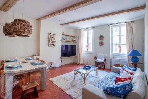 2-bedroom apartment in the heart of Marseille