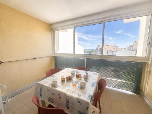 Deux Pièces Cabine à 150m de la Plage, Vue Canal - FR-1-338-373