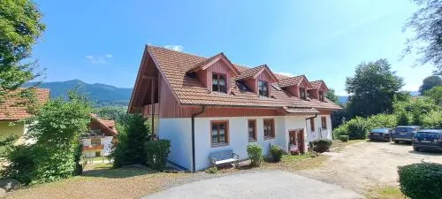 Osserapartment Family in Schwarzenbach, Deutschland