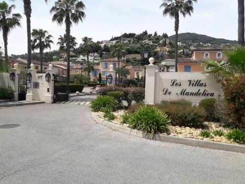 MANDELIEU 06 Villa - Idéal couples avec enfants