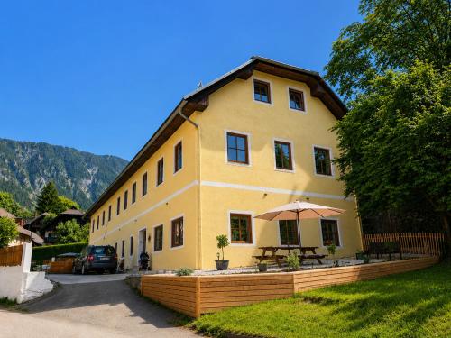 Haus Waldbach - nahe Nassfeld - Pressegger See – khách sạn tại Köstendorf