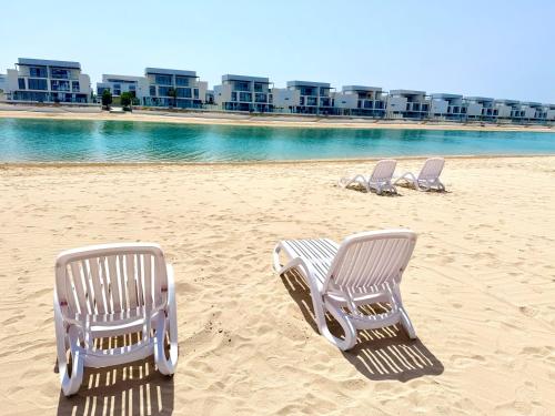 Ajmal Makan Blue Bay Walk in Umm Al Quwain