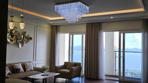 Newlife Tower- by Greenbay Premium homestay Ha Long Bay - Hạ Long