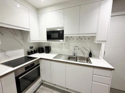 Casa de  m2 com 2 quarto(s) e 3 casa(s) de banho(s), na área Hove (Stylish Hove Apartment, Prime Location) in Hove