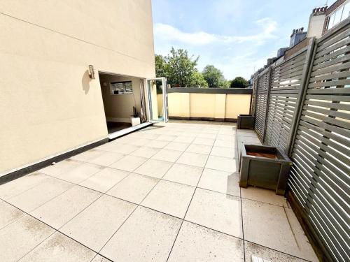 Casa de  m2 com 2 quarto(s) e 3 casa(s) de banho(s), na área Hove (Stylish Hove Apartment, Prime Location) in Hove