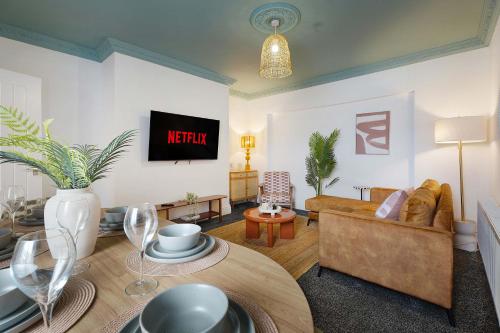 4BR Seaham stay near beach, Durham Coast & attractions – khách sạn tại Dawdon