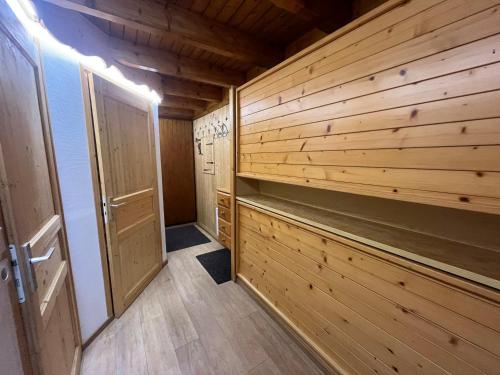 Appartement spacieux 8 pers, 3ème étage, parking - FR-1-198-151