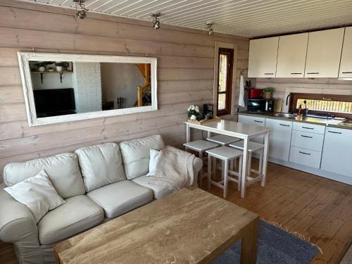 Seaside Cabin in Leesi