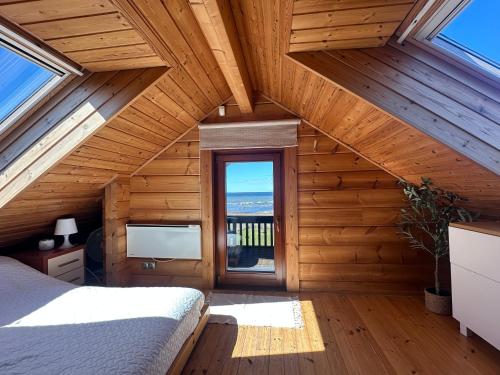 Seaside Cabin in Leesi