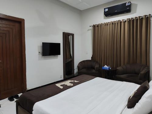 Executive Grand Royal - image 3