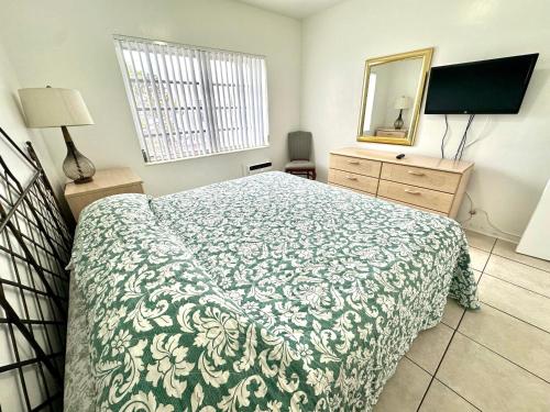 Birch Patio Motel – Fort Lauderdale, FL