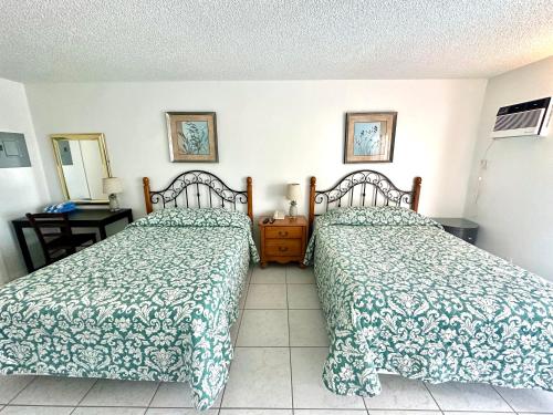 Birch Patio Motel – Fort Lauderdale, FL