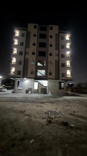 Huk Midway Hotel Apartment - main image