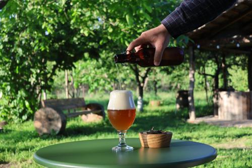 Food and beverages, VELI, Guest House & Brewery in Zemo Alvani