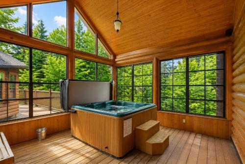 Fiddler Lake Resort - Deer 48 in Mille-Isles (QC)