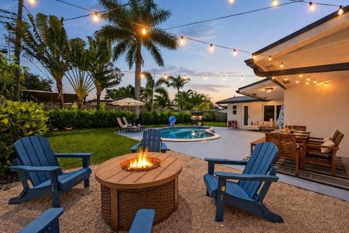 Heated Pool Oasis Game Room Near Beach – khách sạn tại Emerald Hills
