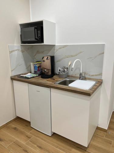 The Family Rooms, Rione alto, Zona ospedaliera - Orta di Atella