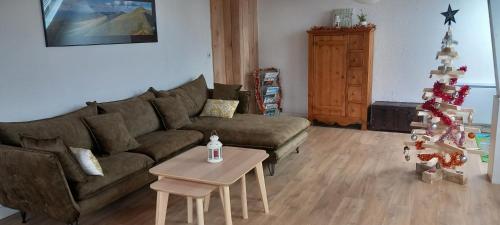 Home Shanti Sancy in La Tour-d'Auvergne