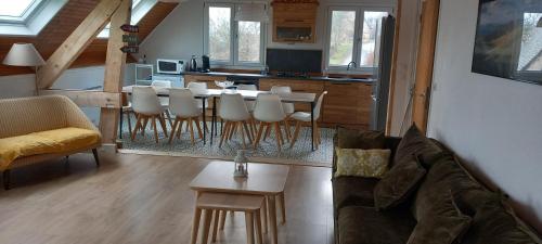 Home Shanti Sancy in La Tour-d'Auvergne