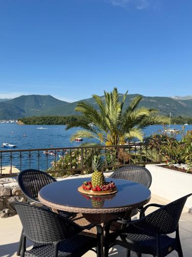 Seafront Luxury Apartments Dragutin - image 4