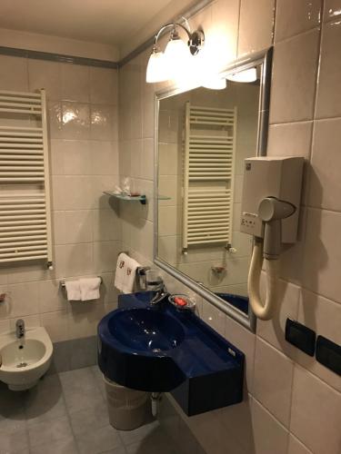 Hotel Garibaldi Room Type - Twin Room