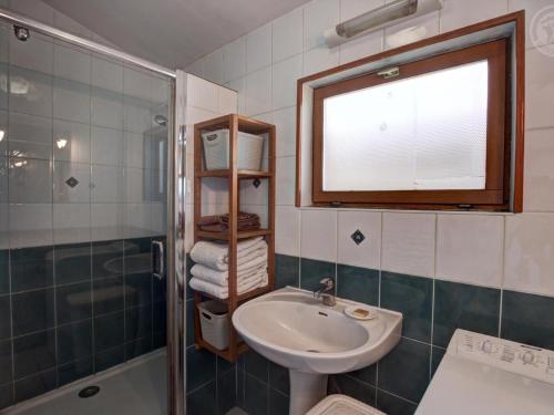 Charmant gîte à la ferme avec terrasse et animaux admis - FR-1-496-235 (Charmant gite a la ferme avec terrasse et animaux admis - FR-1-496-235) in Saint-Marcel-d'Urfé