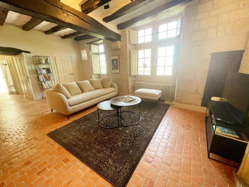 Gîte charmant au cœur de Candes-St-Martin - 8 pers. - FR-1-381-666 (Gite charmant au cœur de Candes-St-Martin - 8 pers. - FR-1-381-666) in Candes-Saint-Martin