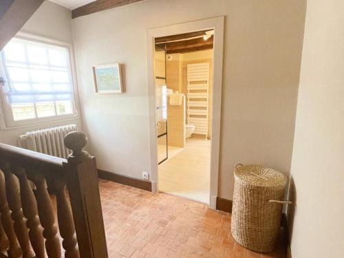 Gîte charmant au cœur de Candes-St-Martin - 8 pers. - FR-1-381-666 (Gite charmant au cœur de Candes-St-Martin - 8 pers. - FR-1-381-666) in Candes-Saint-Martin