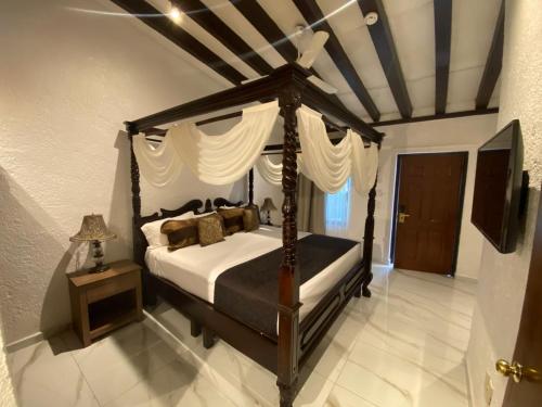 Hotel Posada Virreyes – khách sạn tại Tlaquepaque