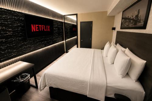 THE VINE HOTEL BRAND NEW in Bronx