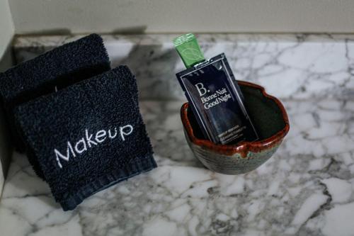 The Hideaway Suite - image 13