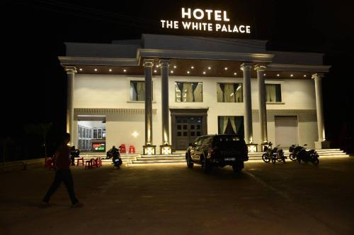 Hotel The White Palace