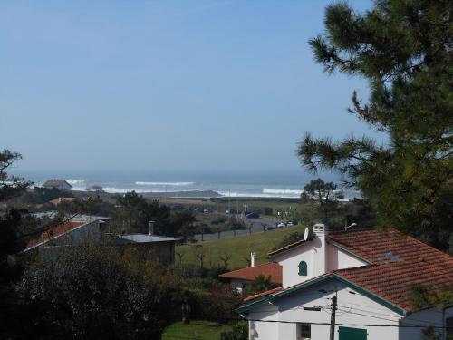 appartement anglet avec vue mer et golf