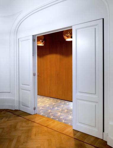 Vintage Hotel Brussels - image 9