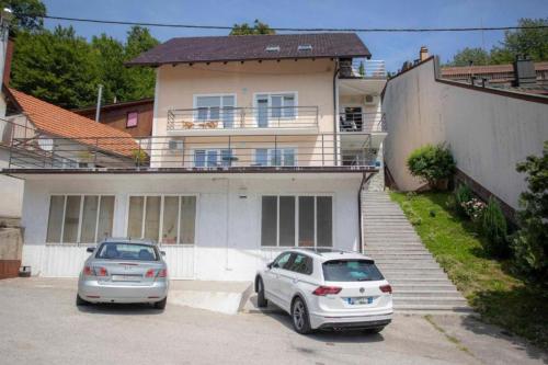 Green Hill Zagreb Apartments – khách sạn tại Gornji Grad
