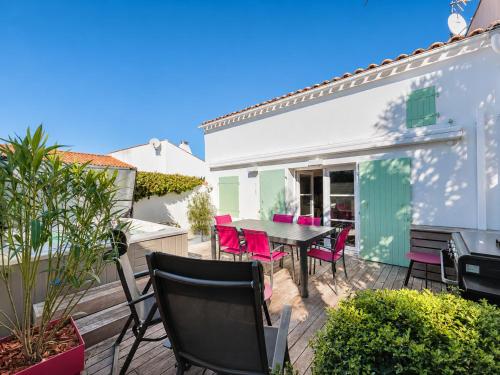 Maison Amande – khách sạn tại La Flotte