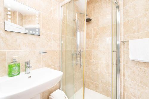 Modern Studio - Near Airport With Free Parking - Bristol