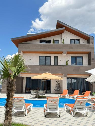 Davos Hotel in Malatia-Sebastia